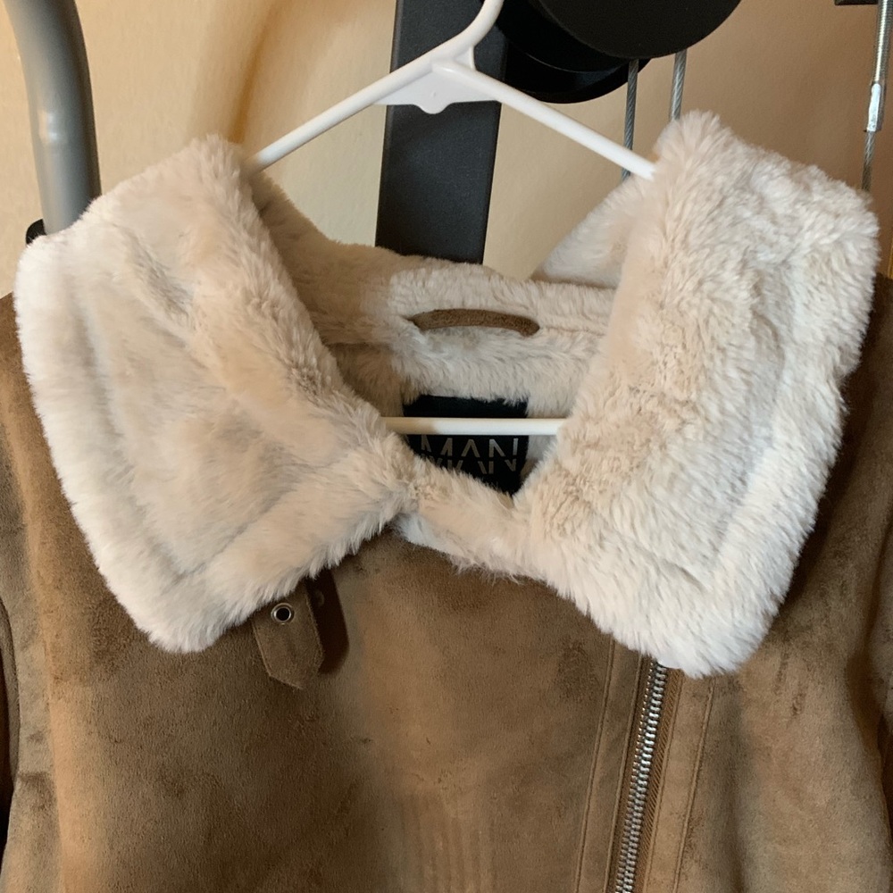 BOOHOOMAN, Vegan fur,  Luxurious men’s Motorcycle style jacket - Picture 2 of 5